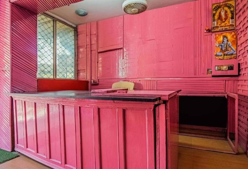 호텔 Spot On 65460  Gulmohar