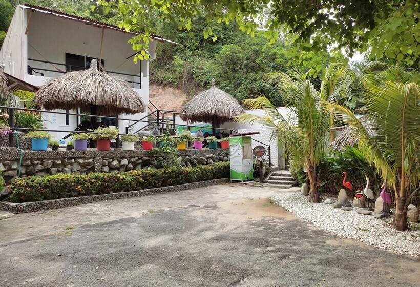 پانسیون Manakin Tayrona