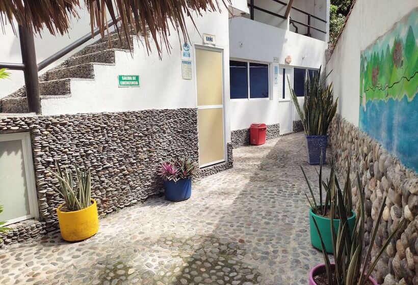 پانسیون Manakin Tayrona