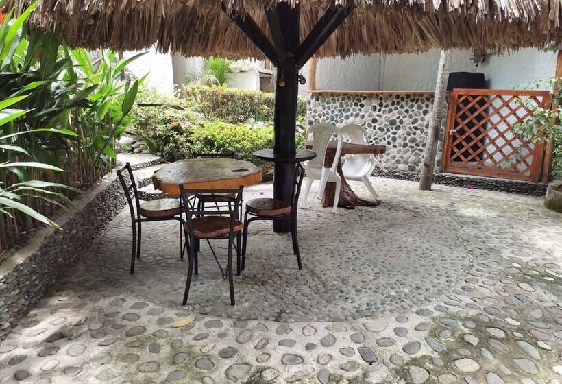 پانسیون Manakin Tayrona