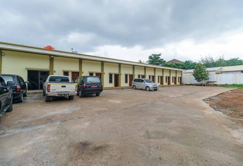 Пансион Reddoorz Syariah Near Rsud Dr Hm Rabain