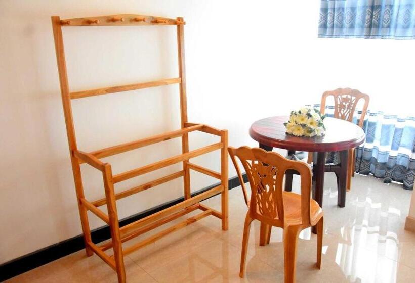 بنسيون Wingate Hotel Wilgamuwa