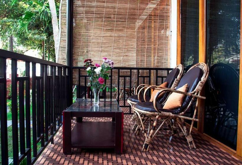 리조트 Patnem Beach Cottages