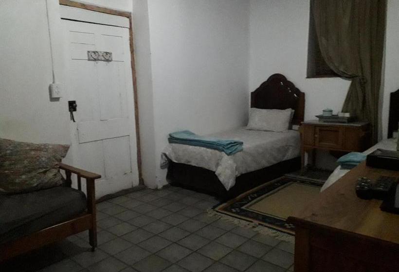 צימר Calvinia Guesthouse