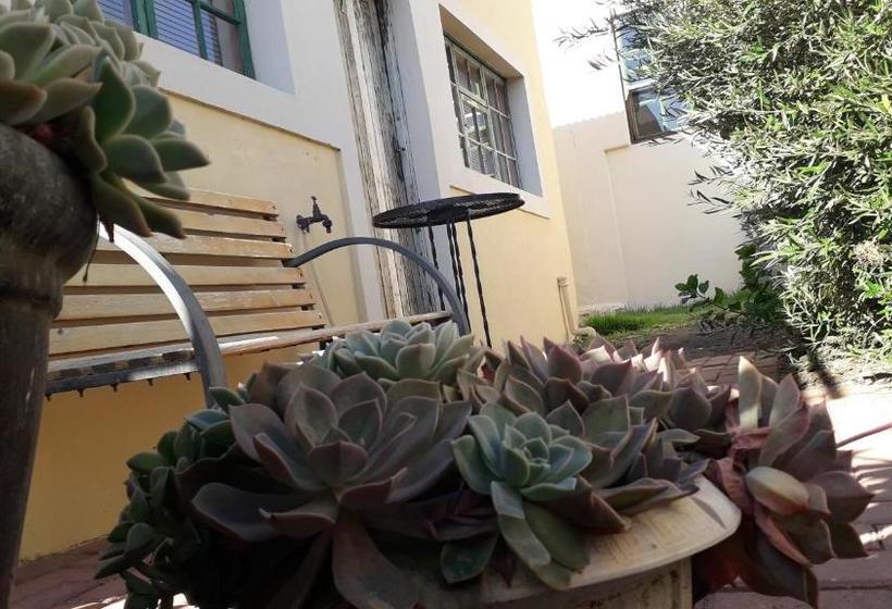 צימר Calvinia Guesthouse