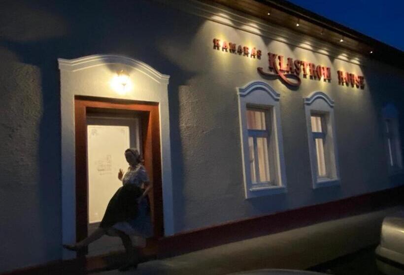 צימר Kamarás Klastrom House