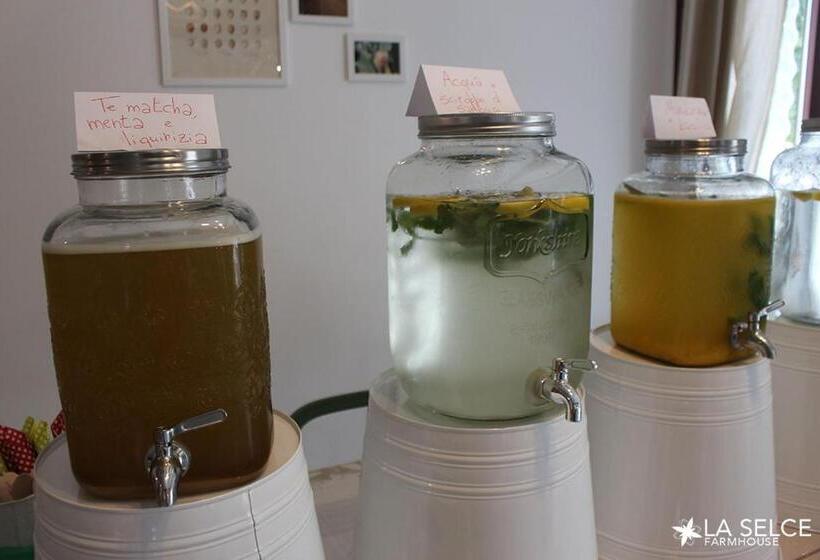 مبيت وإفطار La Selce Farmhouse