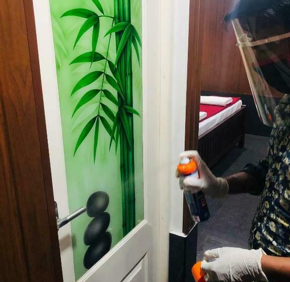 Отель Ashoka Inn Chottanikkara