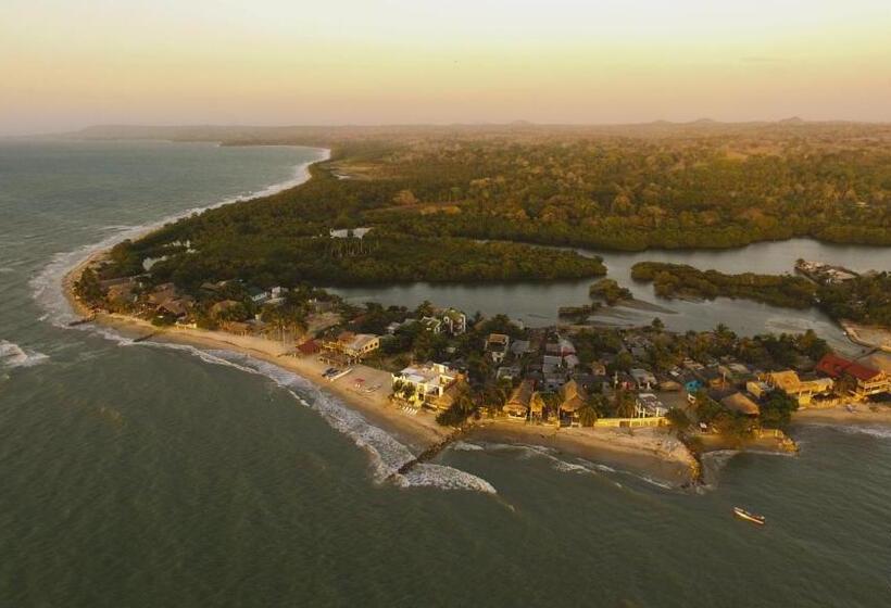 هتل Dos Aguas Lodge