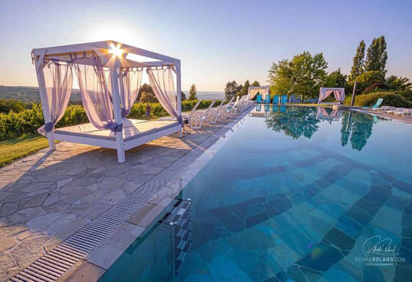 فندق Hilltop Borbirtok & étterem