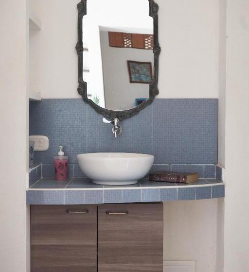 پانسیون Casa Caracola