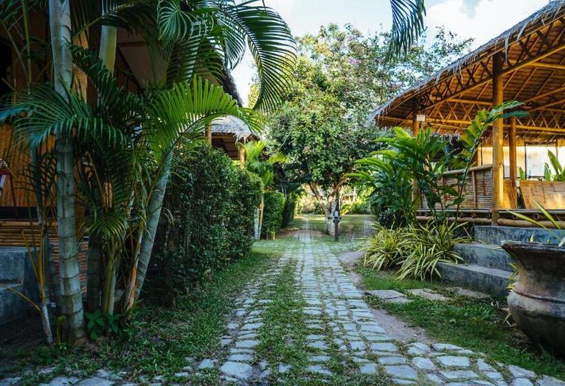 منتجع Orion Healing Centre