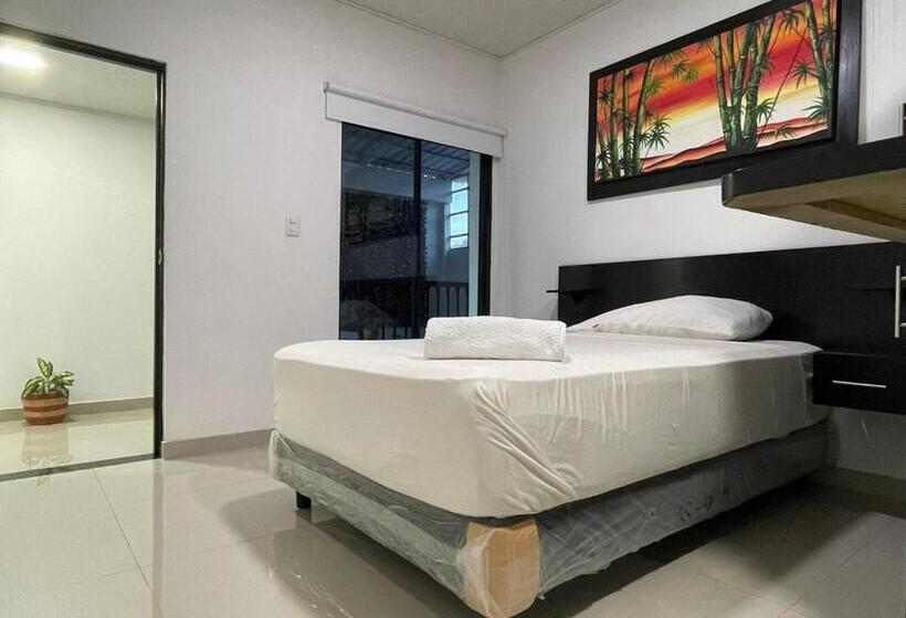 هتل Boutique La Riviera