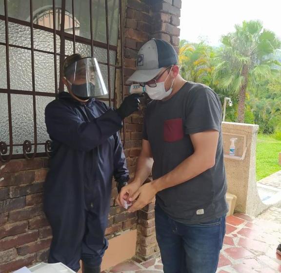 בית מלון כפרי Finca La Magdalena En La Mesa  Casona Y Casita