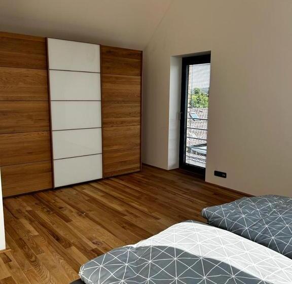 בית מלון כפרי Palace Resort Jíloviště