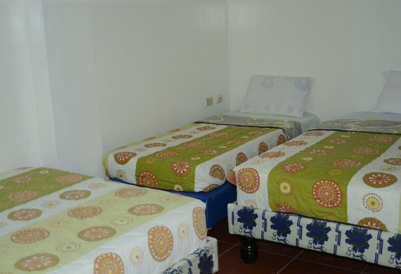 هتل Paradise Beach