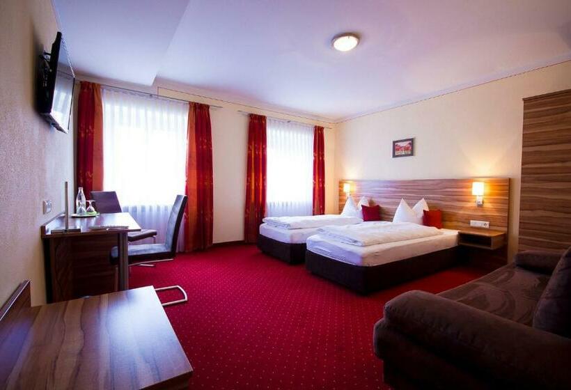 Отель Pension Zum Raubritter