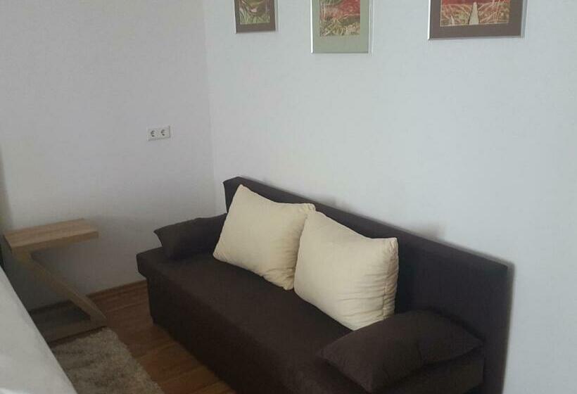 Отель Pension Zum Raubritter