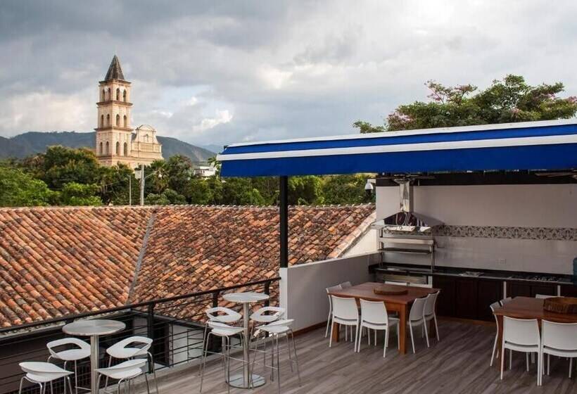 پانسیون Casa De Balcones