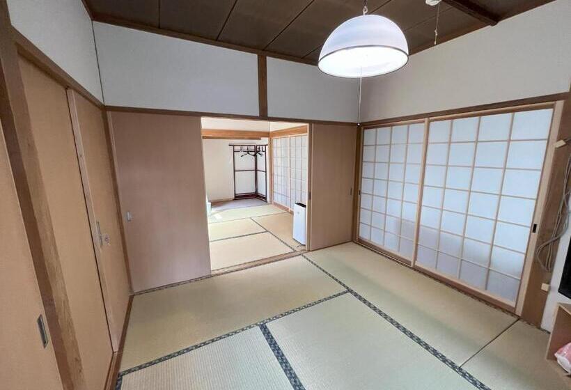 پانسیون Guest House Iwato