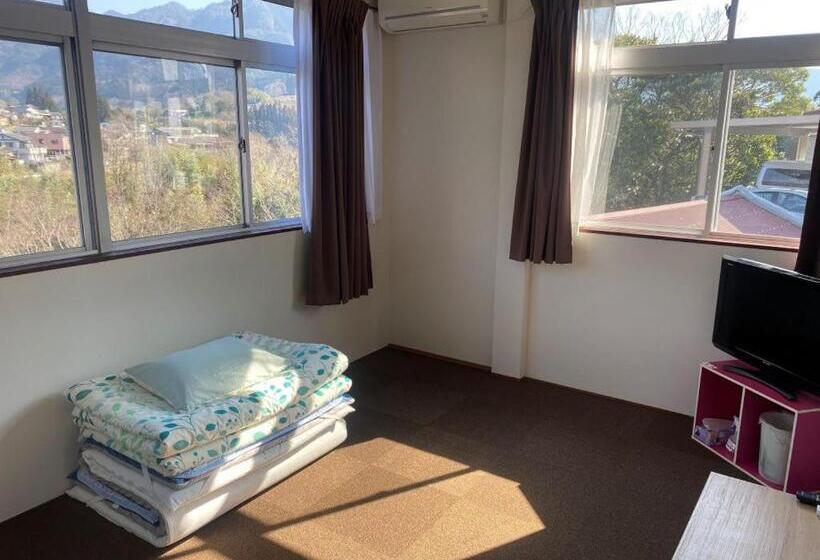 پانسیون Guest House Iwato