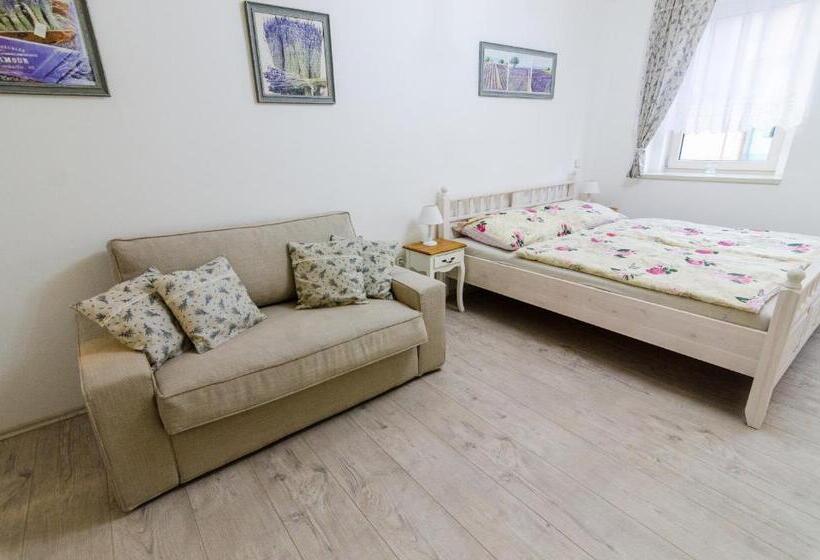 Пансион Guesthouse Sam