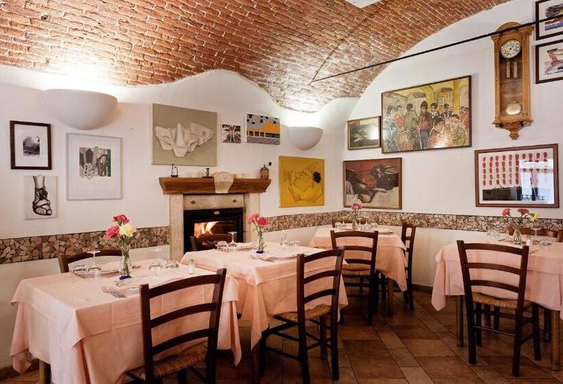 بنسيون Locanda Piemontese