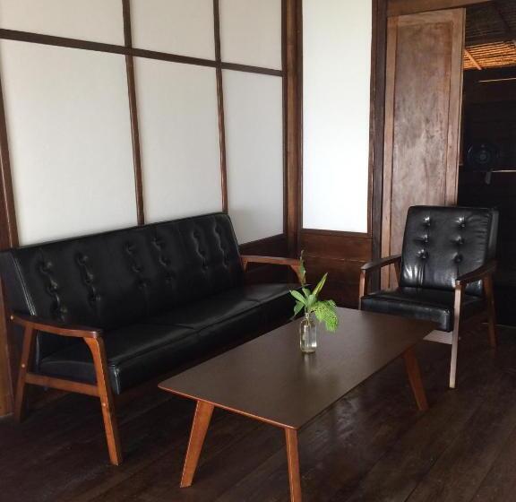پانسیون Pomelo Restaurant And Guesthouse S Fishermen & A Tammarine Bungalow Riverfront   Immerse In Nature