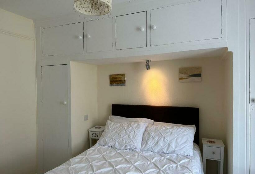 펜션 The Durbeyfield Guest House