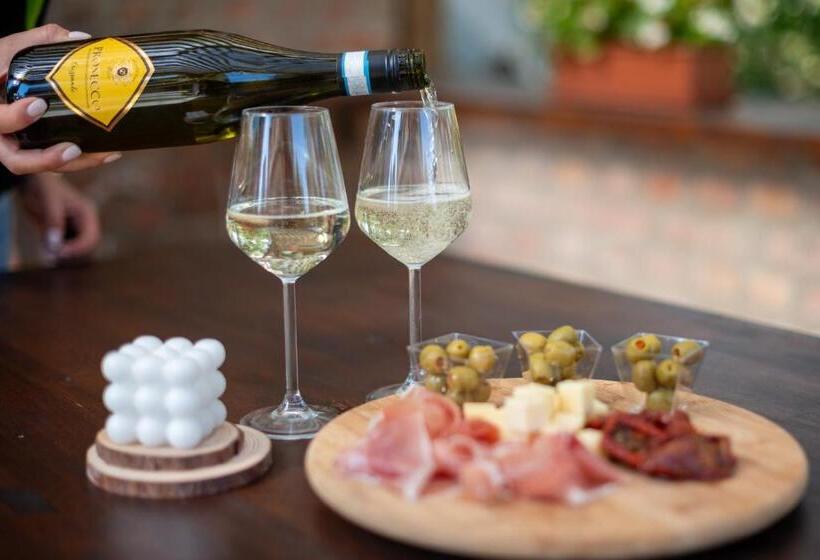 פנסיון Tiszapart Vendégház