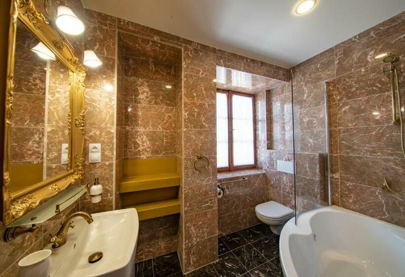 Residence Safari Resort   Chateau