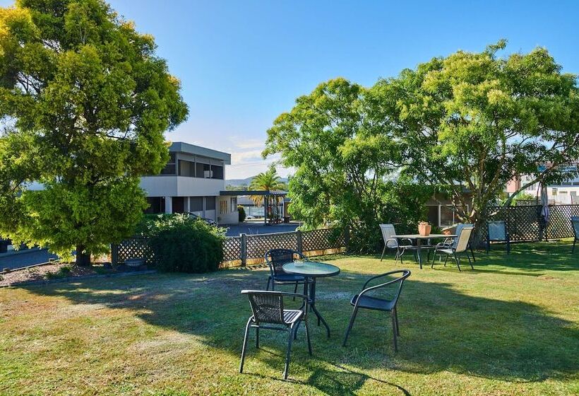 Wingham Motel