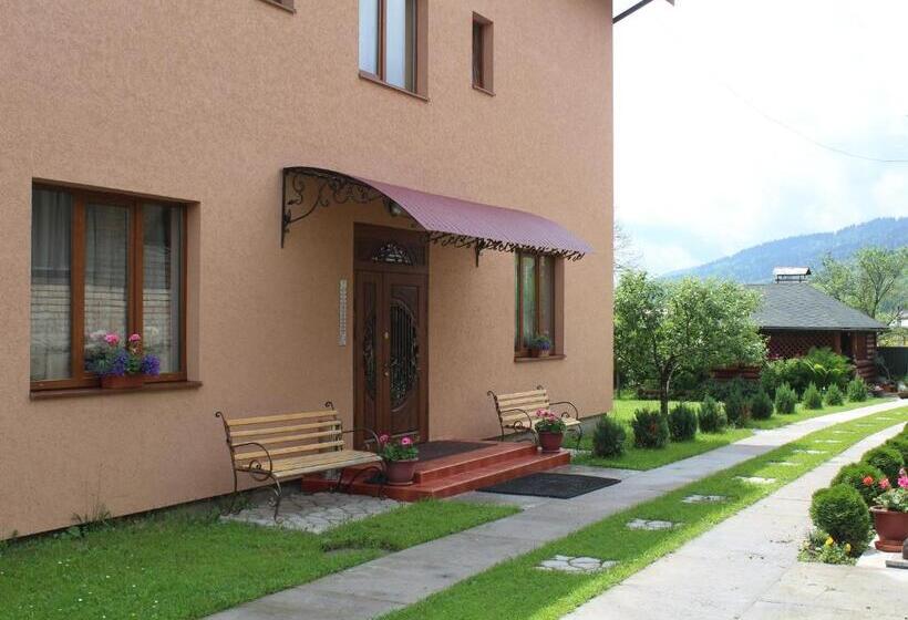 בית מלון כפרי Sukhoviia