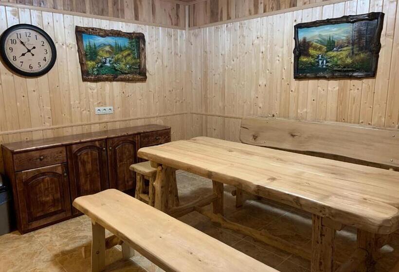 בית מלון כפרי Sukhoviia