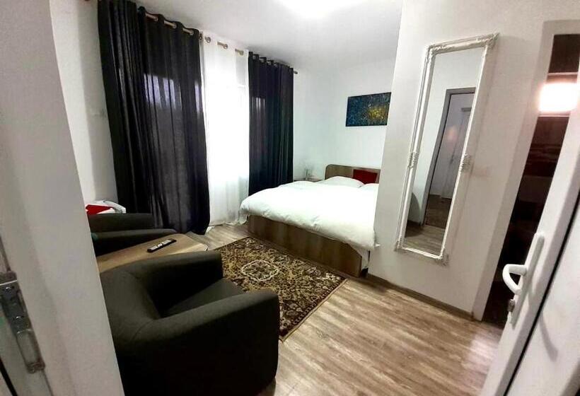 Pensiunea Casa Albă