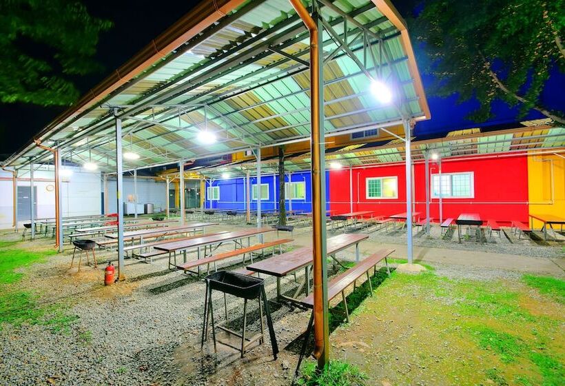 リゾートホテル Sungbochon Youth Hostel   Hostel