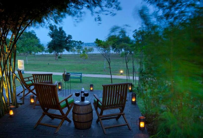 Курорт The Serai Kabini