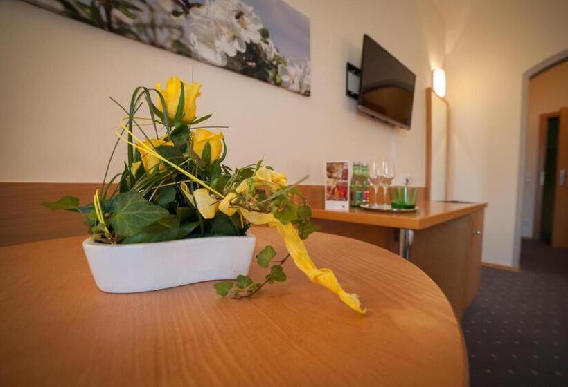 호스텔 Gasthof Mauthner Zum Kirchenwirt