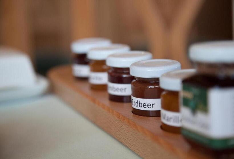 호스텔 Gasthof Mauthner Zum Kirchenwirt