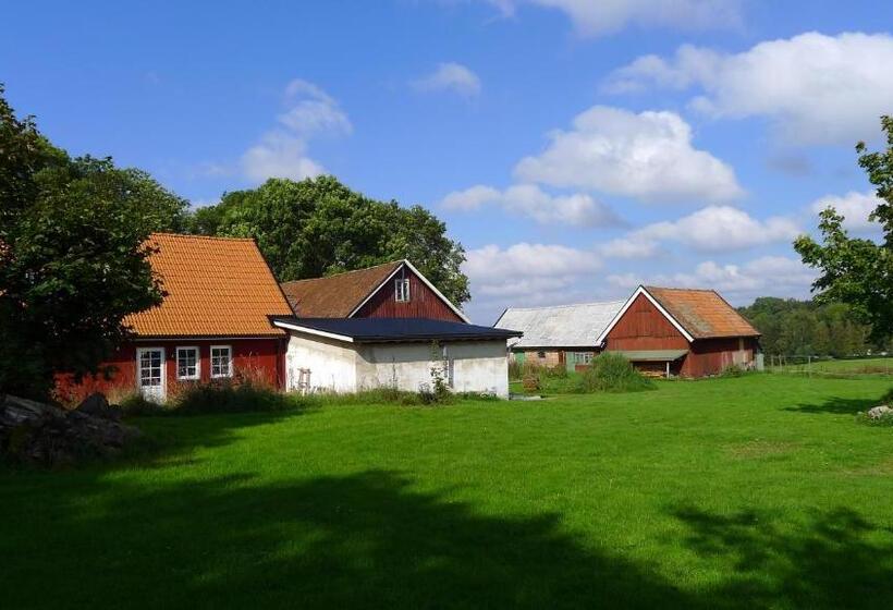 فندق صغير Lilla Trulla Gårdshotell   Feels Like Home