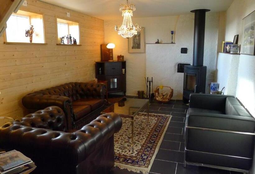 فندق صغير Lilla Trulla Gårdshotell   Feels Like Home