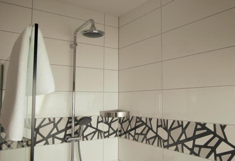 B&b 't Inj
