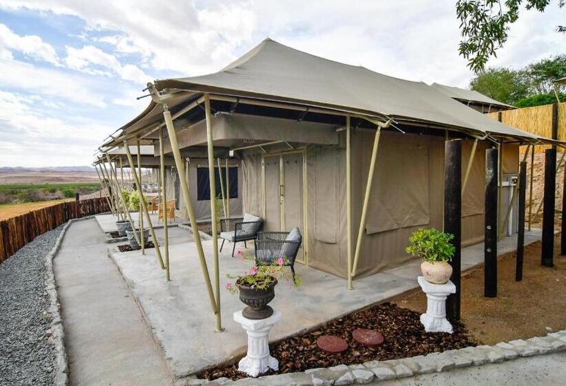 Frontier River Resort