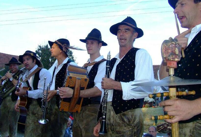 Gasthof Pension Weninger