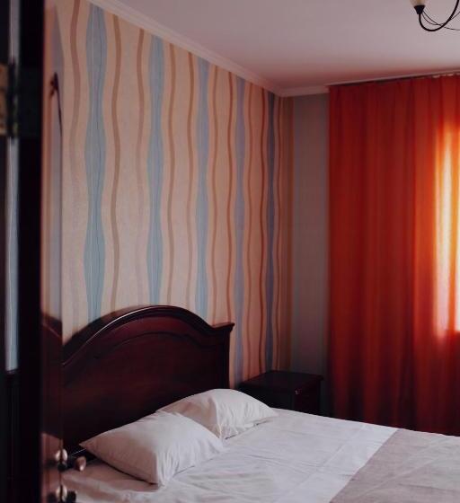 Grebenky Motel