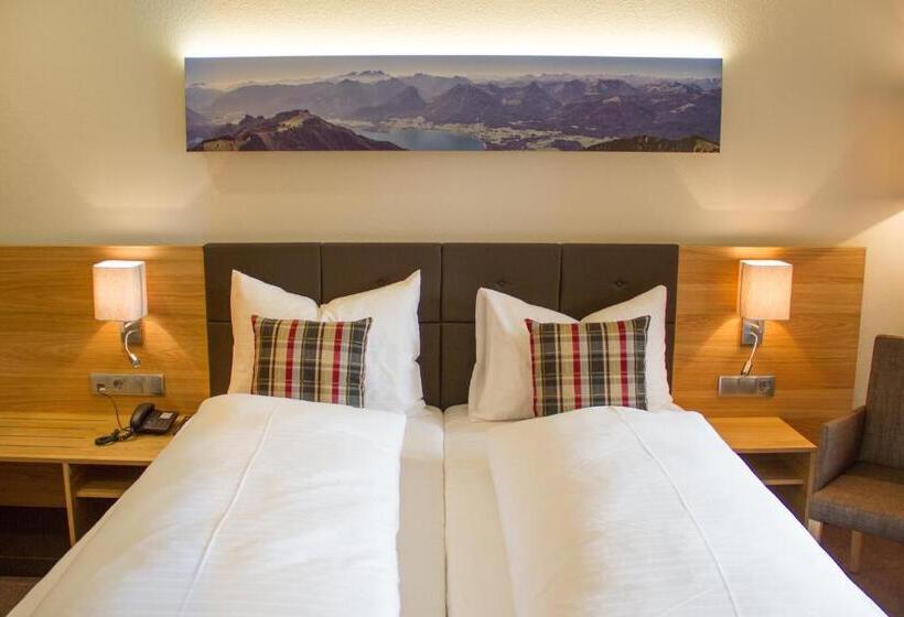 ホテル Gasthof Beim Böckhiasl