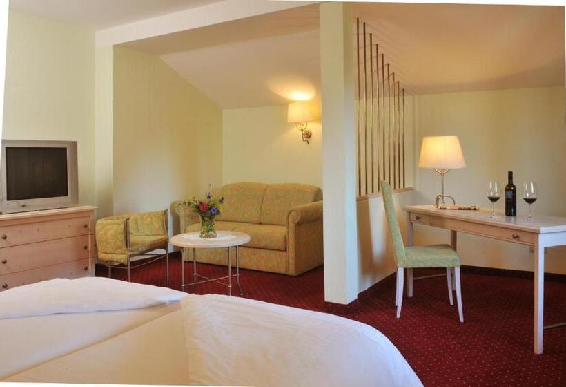 ホテル Gasthof Beim Böckhiasl