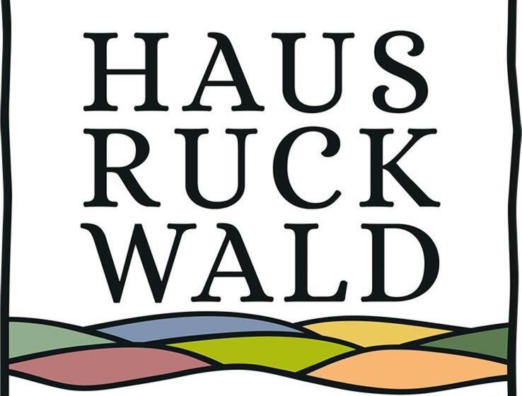 ホテル Gasthof Beim Böckhiasl