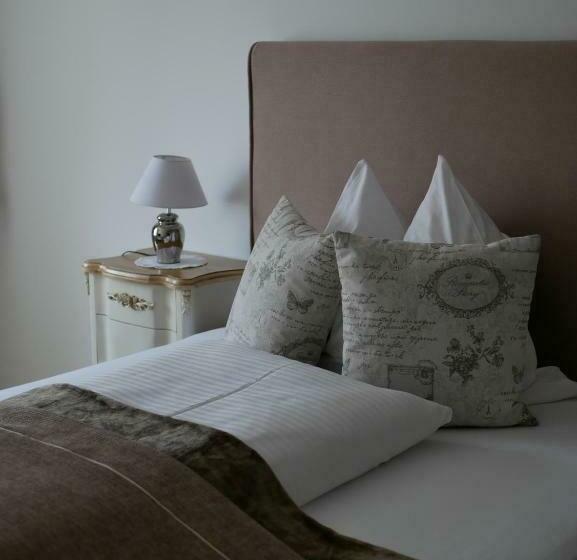 ホテル Gasthof Ginzinger