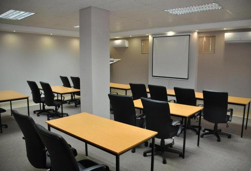 בית מלון כפרי Merchant Business Class
